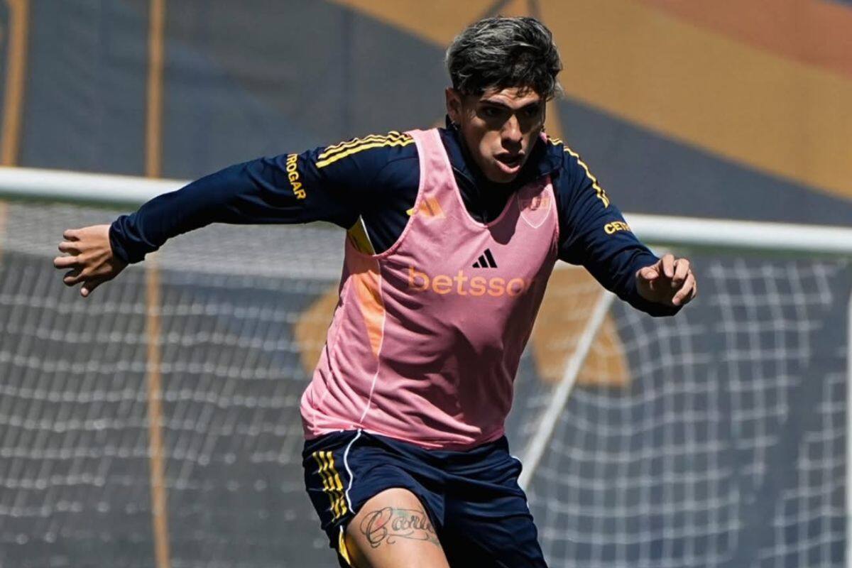 El chileno está considerado para el partido de este sábado ante Belgrano. Foto: @bocajrs en Instagram.