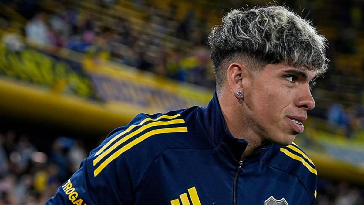 Pensando en el clásico con River Plate: la gran noticia que recibió Carlos Palacios en Boca Juniors