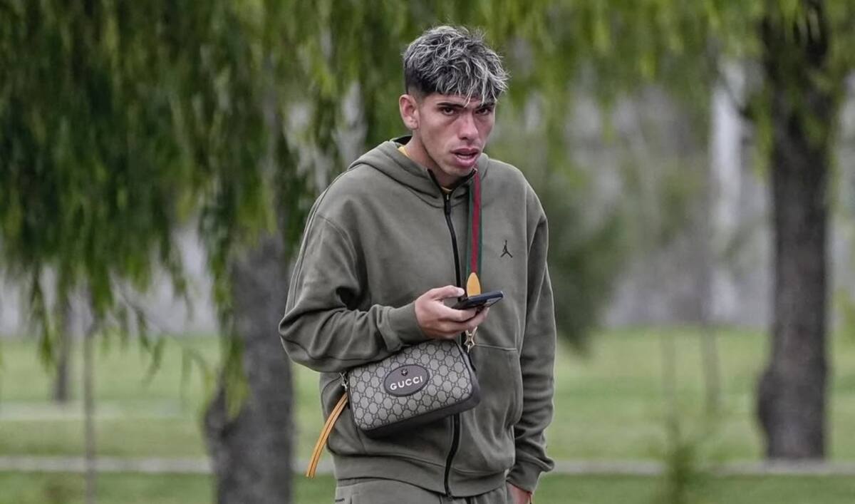 El volante está nuevamente en el ojo del huracán en Argentina.