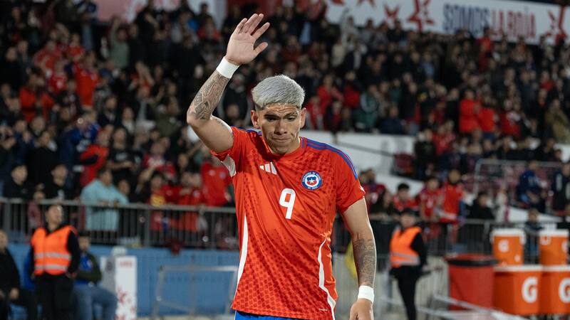 Pato Yáñez cuestiona el silencio de Carlos Palacios: “Inventó una situación para jugar en Colo Colo”