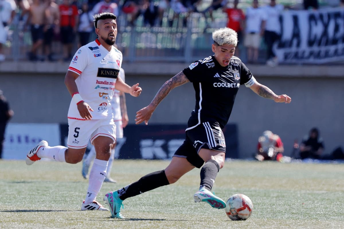 Carlos Palacios con Colo Colo.