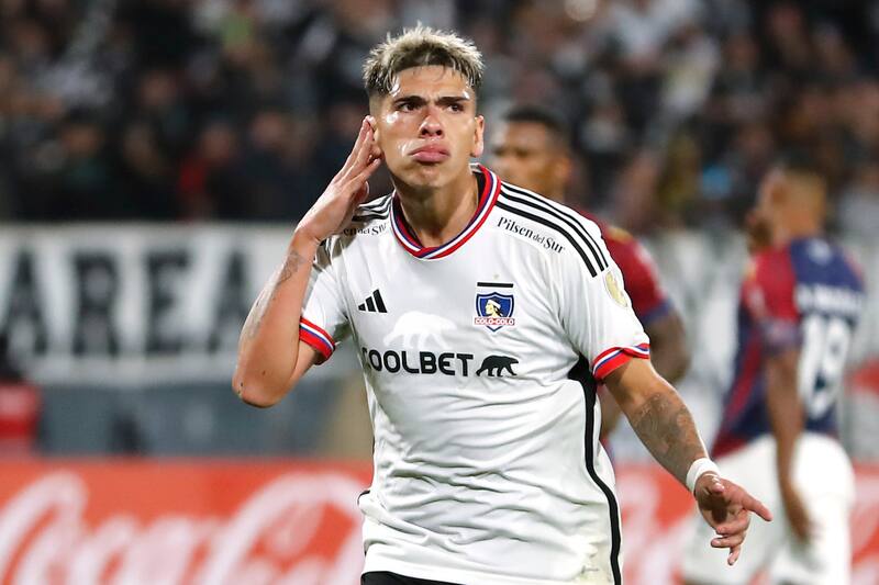 Carlos Palacios podría continuar en Chile si es que Colo Colo adquiere su pase que pertenece a Vasco da Gama. (Foto: Agencia Aton)