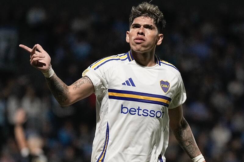 La Joya divide opiniones en la prensa argentina pese a marcar un gol en triunfo de BocaFoto: @BocaJrsOficial