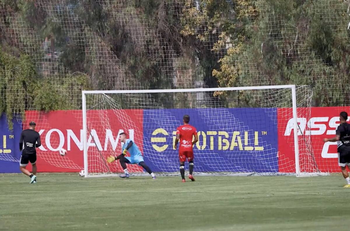 VIDEO | ¡Apareció como “9″! El gol de Carlos Palacios en la victoria de Colo Colo vs Lautaro de Buin