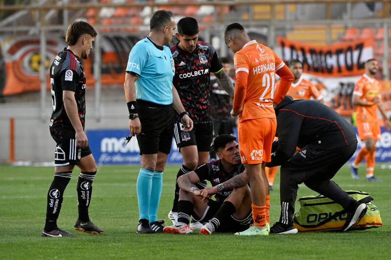El goleador de Colo Colo se desgarró contra Cobreloa en la semifinal ida de Copa Chile 2023. (Foto: Agencia Aton)