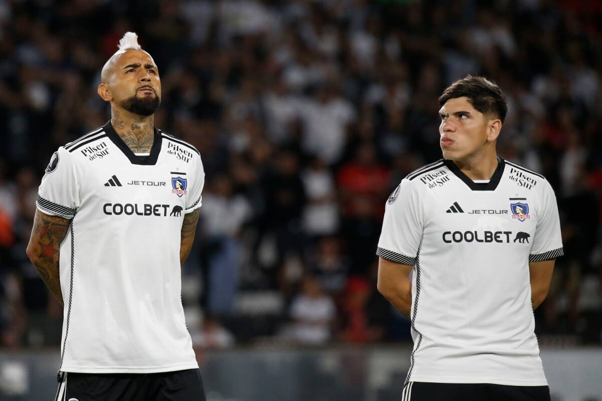 junto a Arturo Vidal en Colo Colo. Foto: Aton.