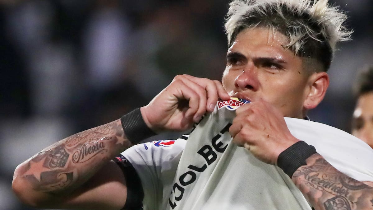 Directora de Blanco y Negro: “Carlos Palacios es muy querido por la hinchada de Colo-Colo, uno lo agradece”