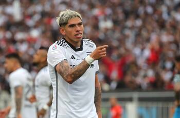 Leonardo Fernández puede ser compañero de Carlos Palacios en Boca Juniors