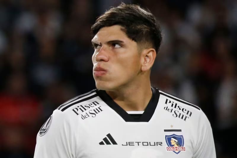 Boca Juniors pagaría los 4,5 millones de dólares por la cláusula de salida de Carlos Palacios de Colo Colo.