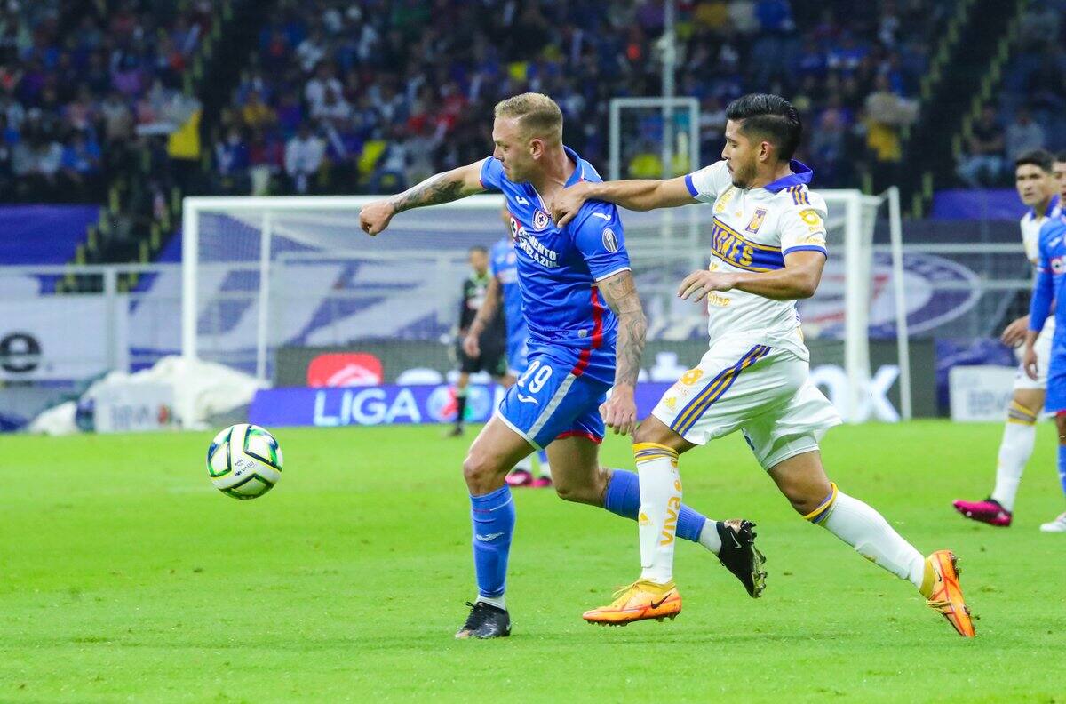Fue figura en el fútbol chileno y ahora lo reventaron en México: “No le han enseñado a marcar”