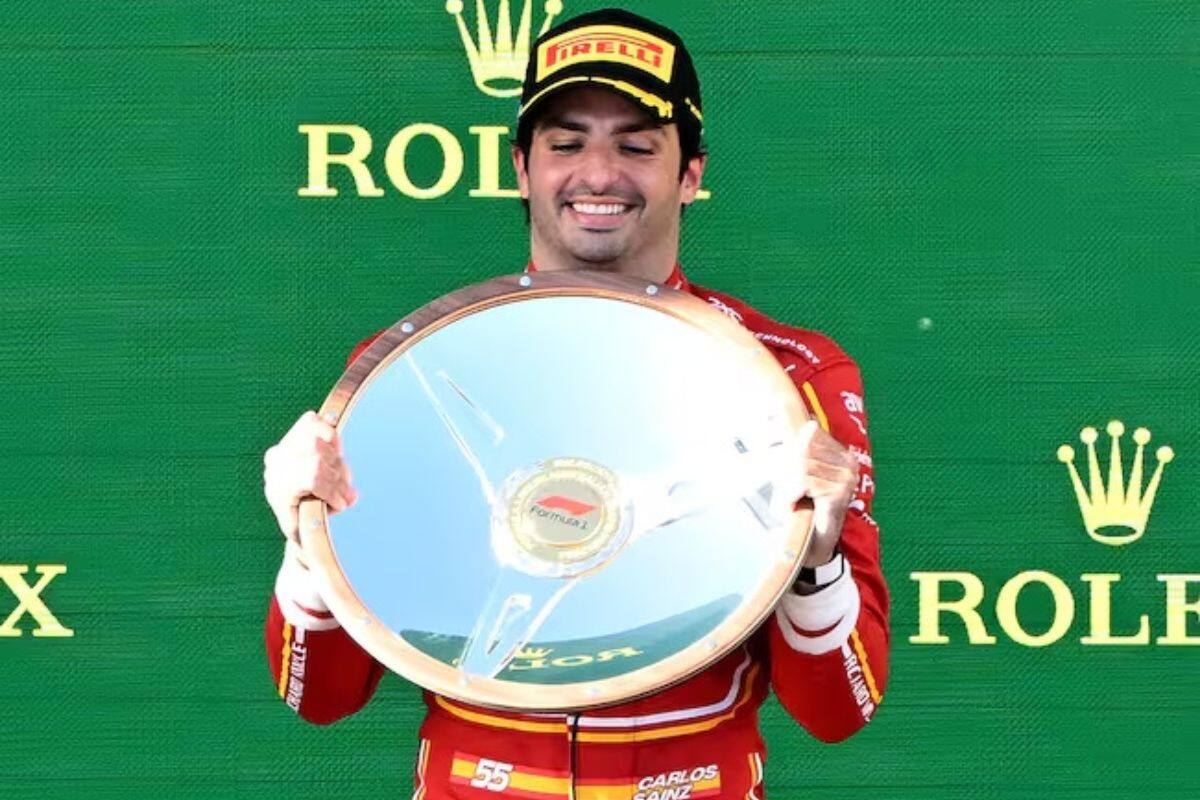 Carlos Sainz será el nuevo piloto de Mercedes