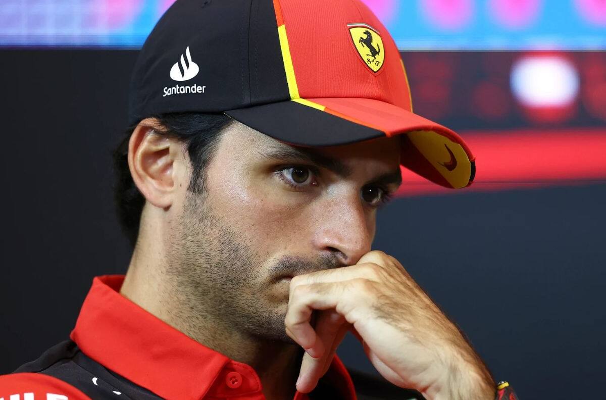 Tensión en Ferrari: Carlos Sainz lanza advertencia luego de no recibir el mismo trato que Charles Leclerc