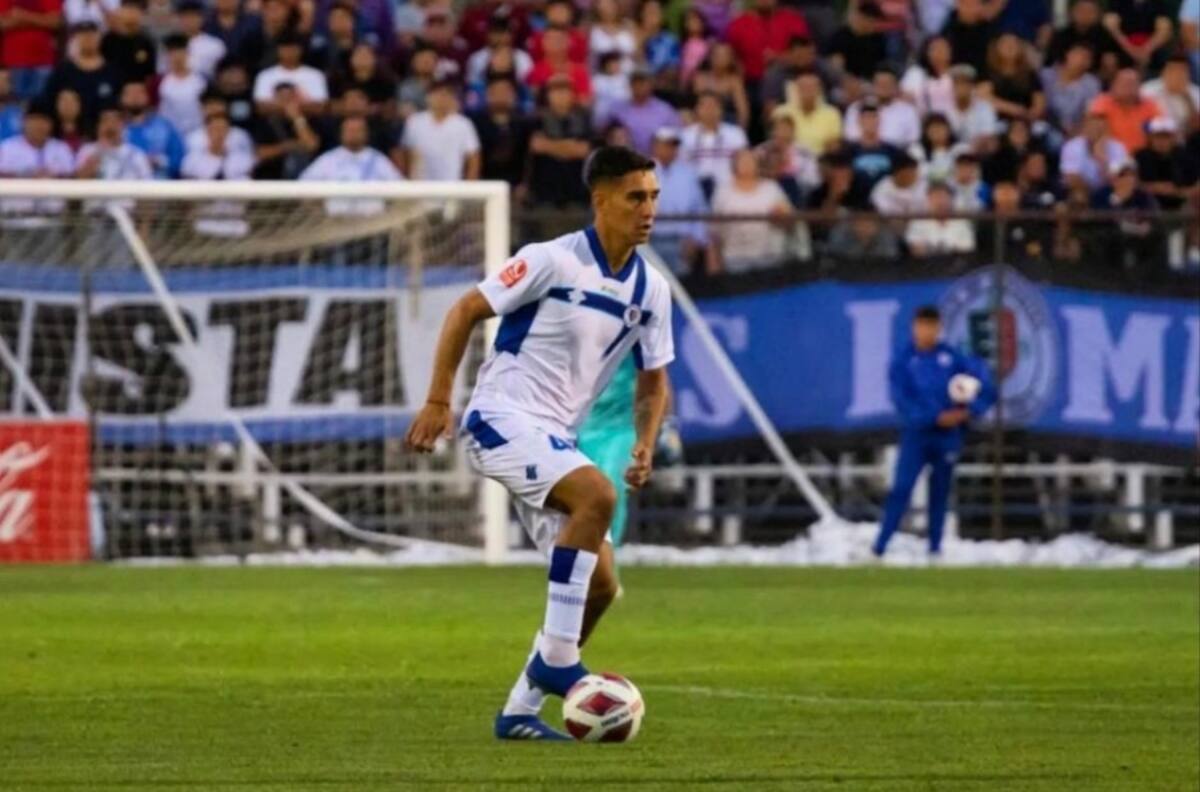 Pasó por Primera B, se cortó los ligamentos y debe volver a la UC: “Me ilusiono con ser una opción”