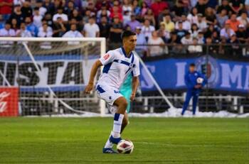 Pasó por Primera B, se cortó los ligamentos y debe volver a la UC: “Me ilusiono con ser una opción”