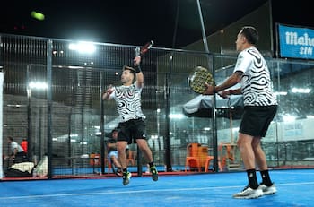 Fabián Orellana y Carlos Villanueva conquistan la sesión 3 de Leyendas en Pádel