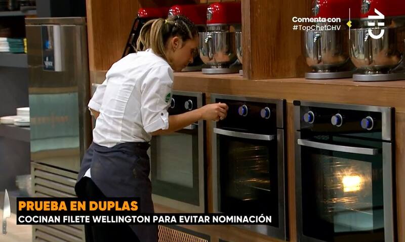 Carlyn Romero decidió encender los hornos que estaban apagados. Créditos: Pantallazo CHV