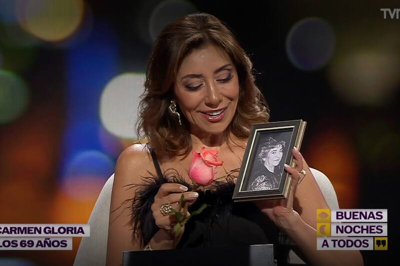 Fue la nueva invitada al programa "Buenas noches a todos"