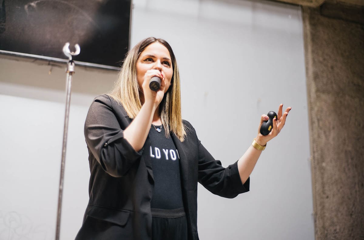 Carmen Tuitera llama a influencers a “no victimizarse” tras polémica de “Te Lo Recomiendo”