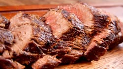 Ni aceite ni mantequilla: esta receta es perfecta para que la carne al horno quede jugosa y sabrosa