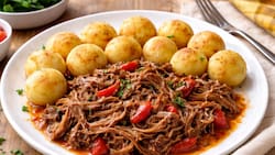 Carne mechada en olla a presión con papas duquesas: Esta receta es ideal para la cena de Navidad