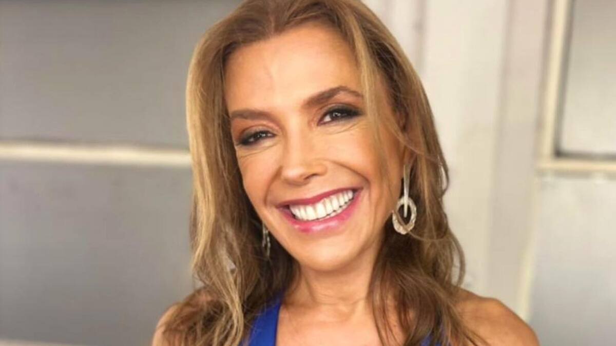 Completamente rojo: Este fue el espectacular vestido que utilizó Carolina Arregui para el matrimonio de su hijo, Miguel Ángel Rodríguez