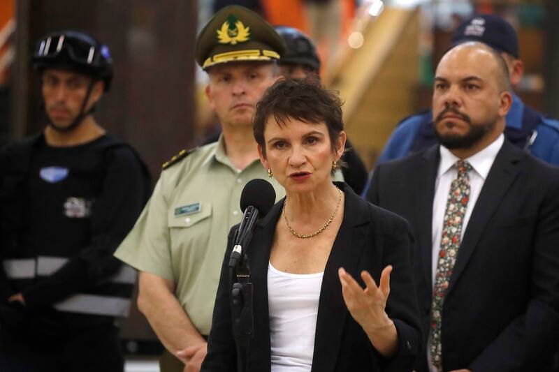 La ministra descartó que finalmente se produzca un corte de agua en la Región Metropolitana.