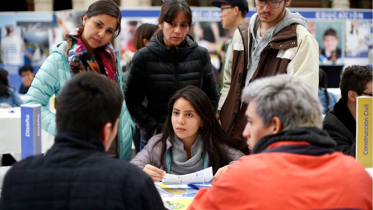 Estas son las carreras con más matrículas en 2025: sueldos de hasta $3 millones y 97% de empleabilidad