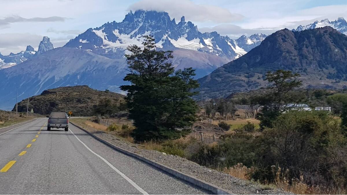 ¿Pensando en viajar en auto? Estas son las rutas favoritas para recorrer por carretera en Chile