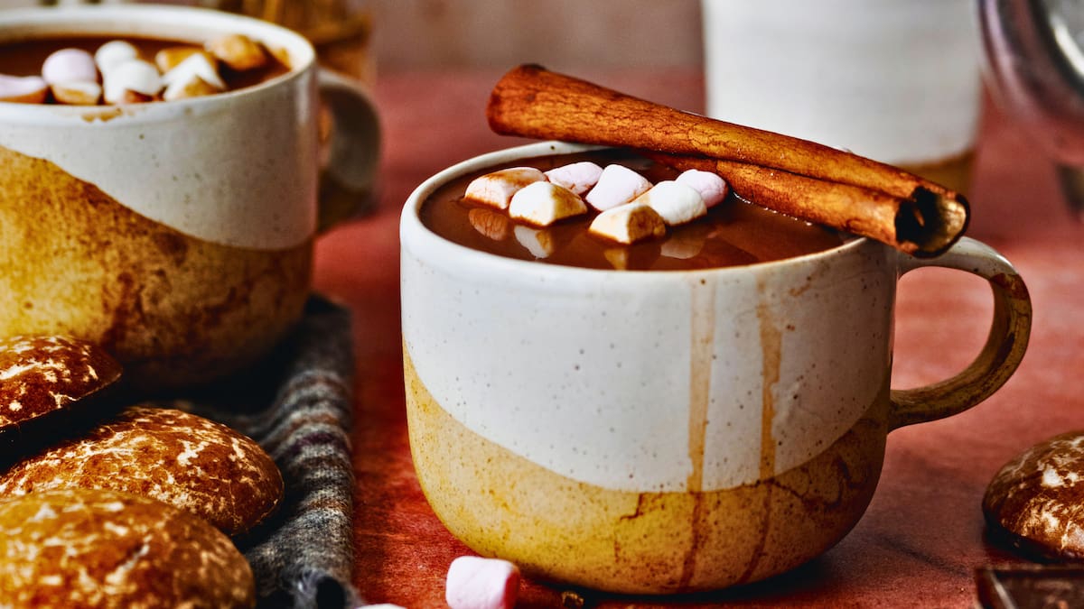 Parece sacado de un cuento de hadas: el refugio mágico en el Cajón del Maipo ideal para disfrutar de un chocolate caliente