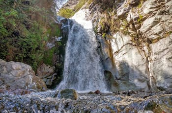Esta impresionante cascada está en un conocido parque de Santiago y es perfecta para disfrutar en días de calor