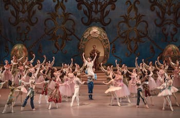 El Cascanueces y Clarita en el Reino de los Confites: El clásico navideño llega al Teatro Municipal con entradas desde $3.000