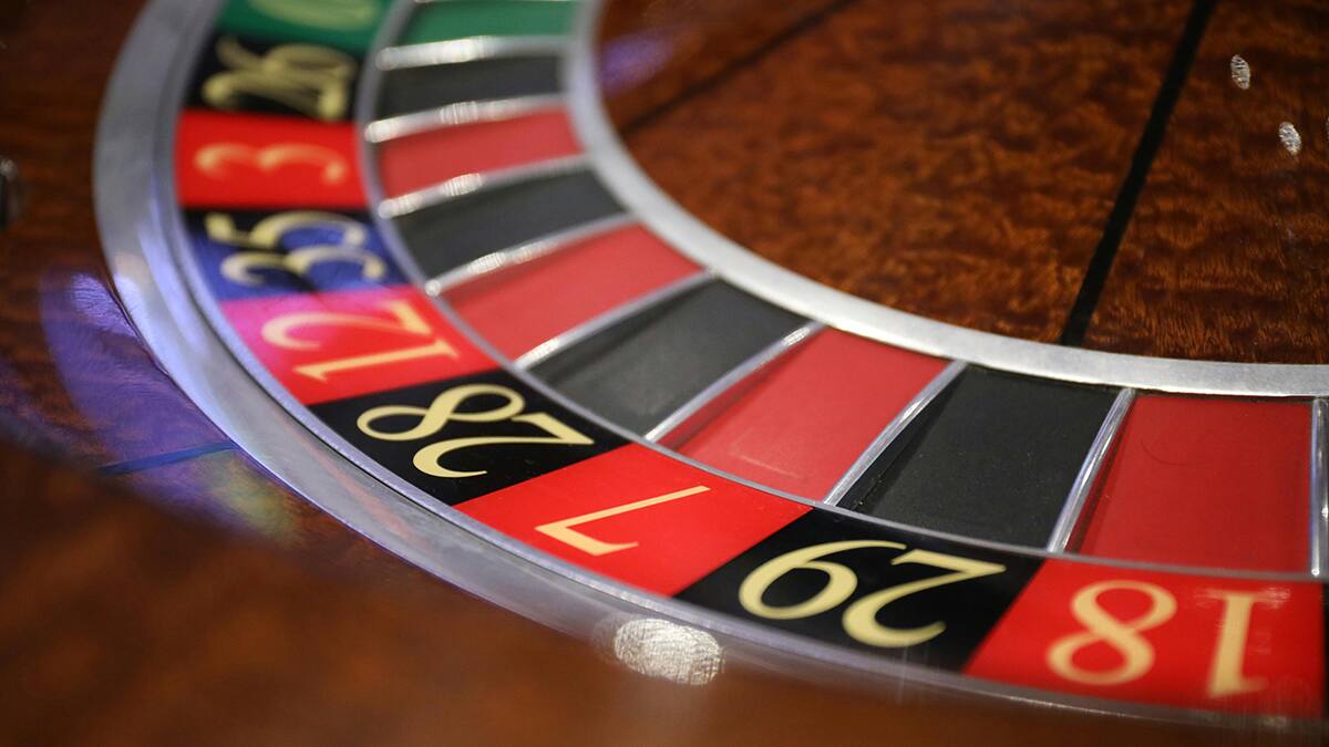 Niegan renovación de permisos a casinos Enjoy y Dreams: no podrán operar en dos comunas del país por 15 años