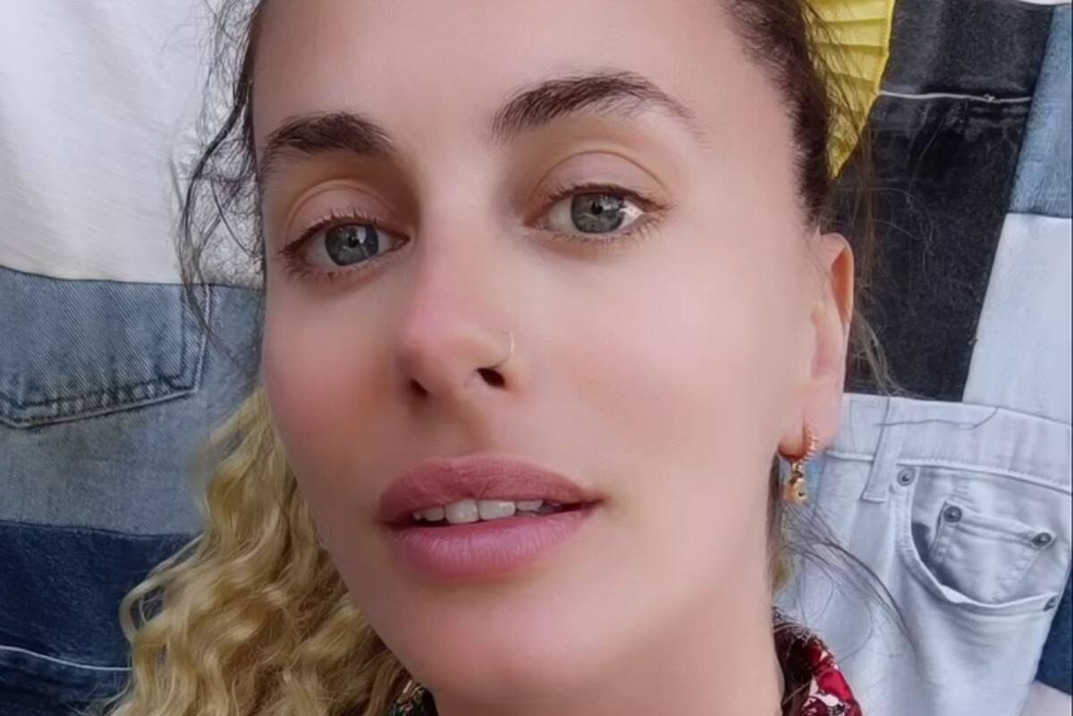 habló de su separación después de seis años en pareja. Créditos: @katap_oficial.