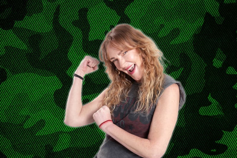 feliz por tener una experiencia militar.