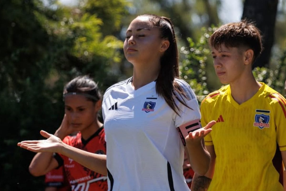 esperando su momento en Colo Colo.