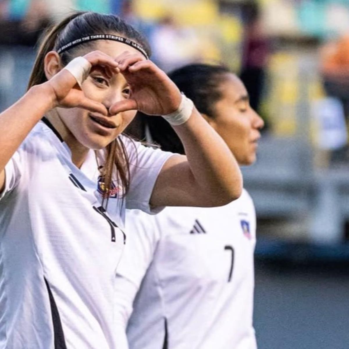 VIDEO | Heredó los goles: Catalina Muñoz anota un doblete y le da un nuevo título a Colo-Colo