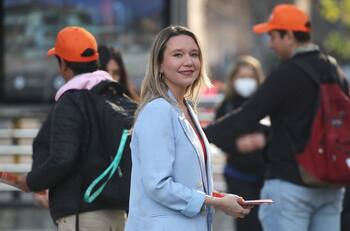 ¿Quién es Catalina San Martín, la nueva alcaldesa de Las Condes que logró superar a Marcela Cubillos?