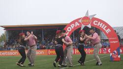El jugador del CD Bories que fue becado por Google y viajó especialmente para enfrentar a Deportes Puerto Montt gracias a la venta de ganado