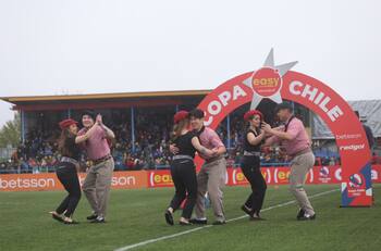 El jugador del CD Bories que fue becado por Google y viajó especialmente para enfrentar a Deportes Puerto Montt gracias a la venta de ganado