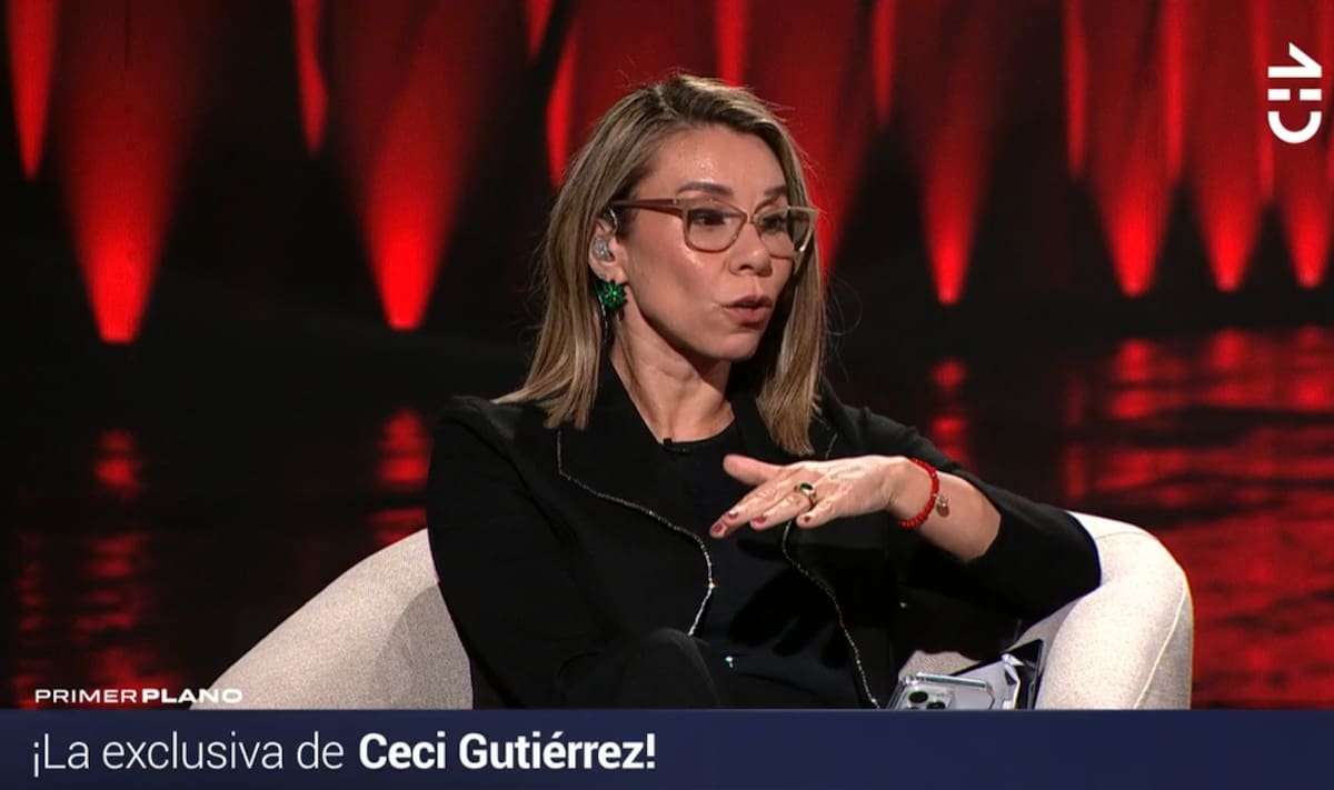 La periodista abandonó el set.