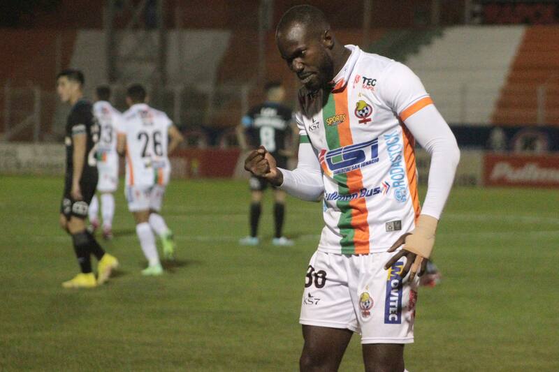 Cecilio Waterman es el máximo anotador de Cobresal son siete goles. Crédito: Agencia Aton.