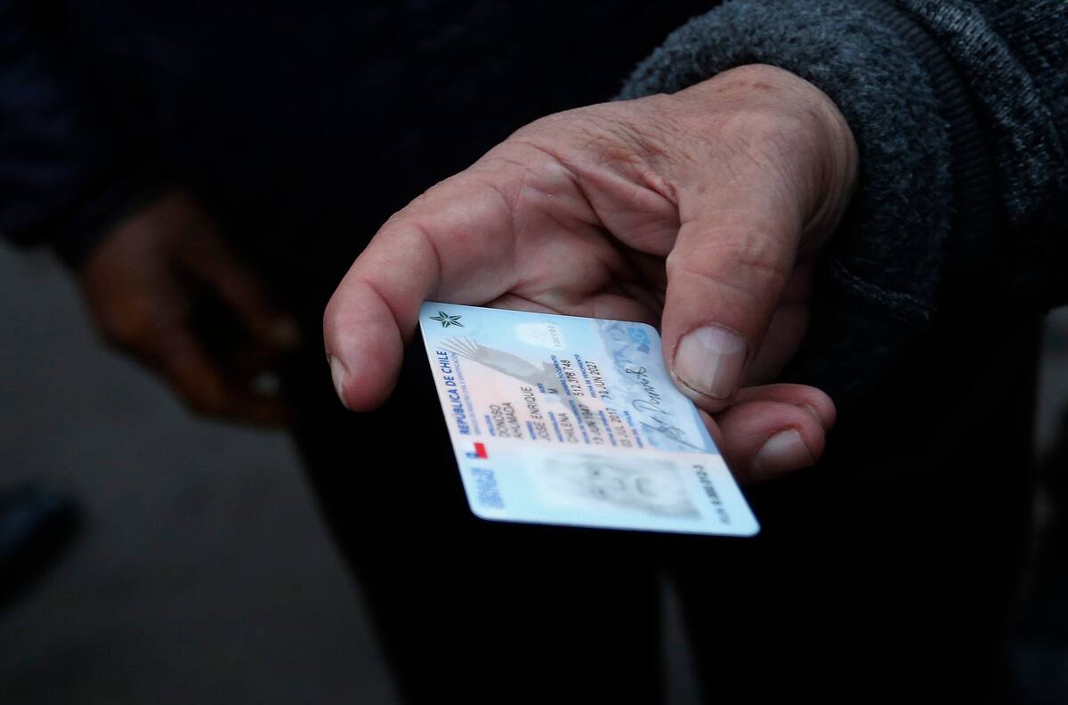 ¿Perdiste tu carnet de identidad? Así puedes solicitar su reimpresión en línea