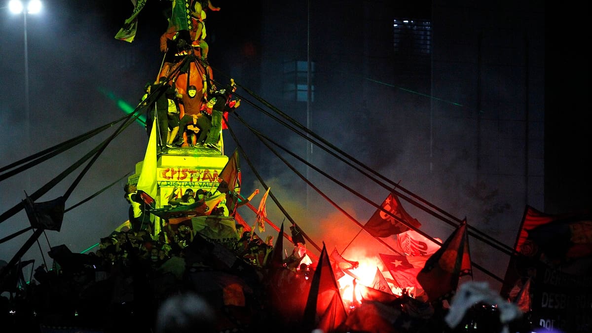 ¿Feriado el 25 de octubre? Parlamentarios presentarán proyecto de ley para que así sea