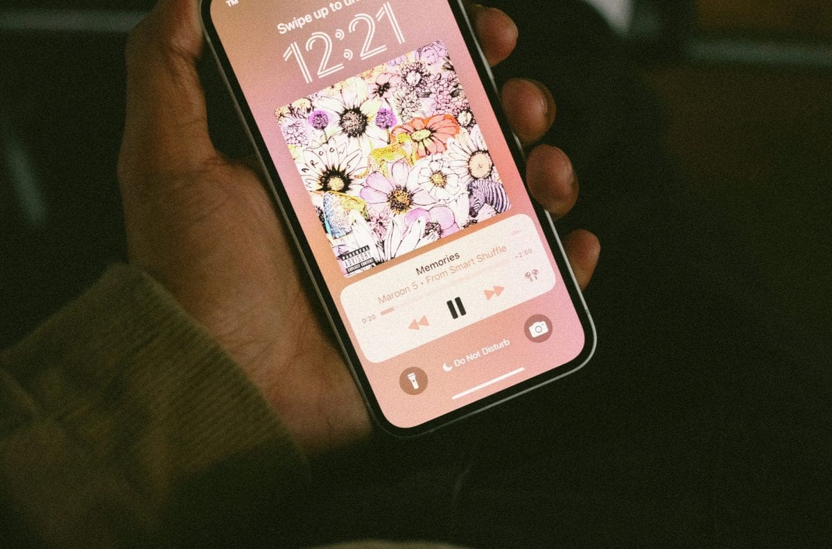 “Fácil y sencillo”: Así puedes poner un fondo animado en la pantalla de tu celular