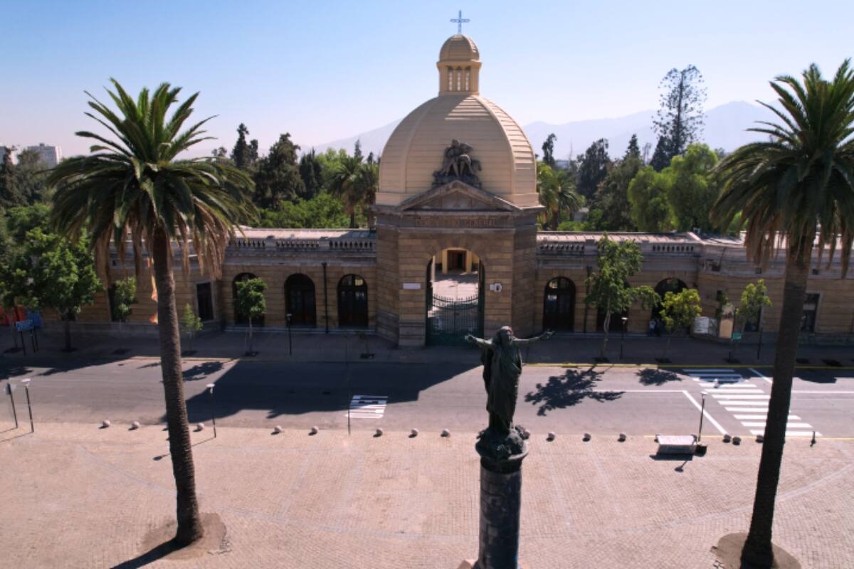 El camposanto será el centro de las celebraciones del primer Día de Muertos en la comuna este año.