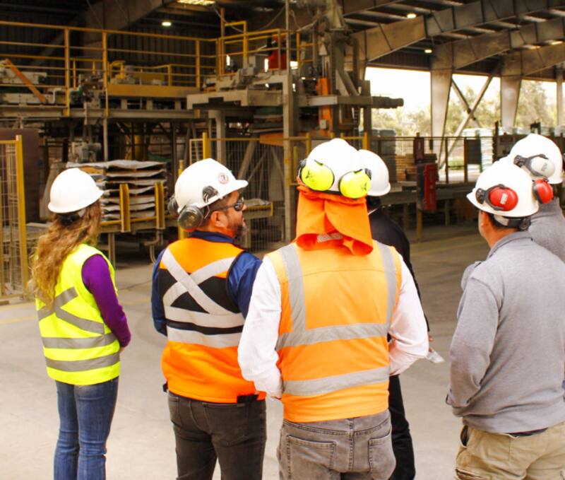 Cementos Bío Bío tiene tres plantas. Créditos: @grupo_cbb