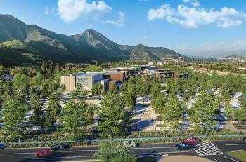 Con amplios espacios, cine y supermercado: así es el proyecto de nuevo mall en la RM que podría no construirse