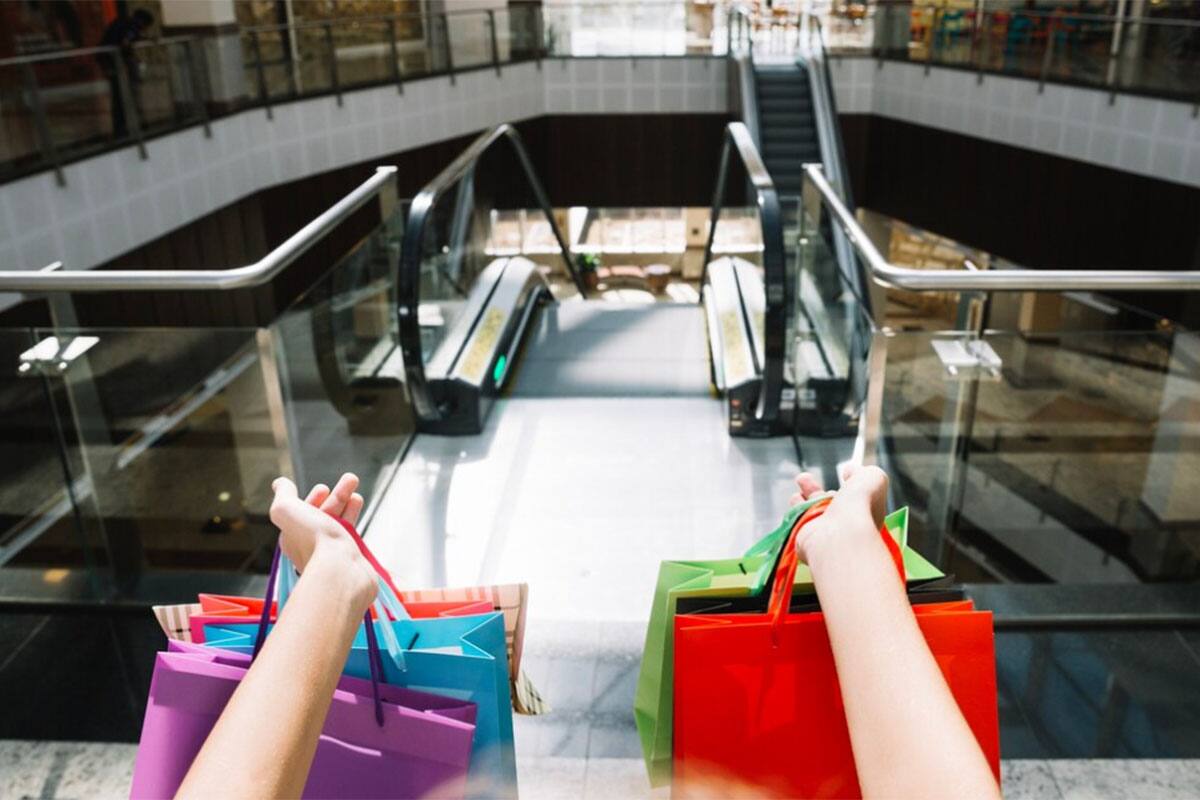 Este centro comercial en Valparaíso tendrá tanto oficinas como locales. Créditos: Freepik.