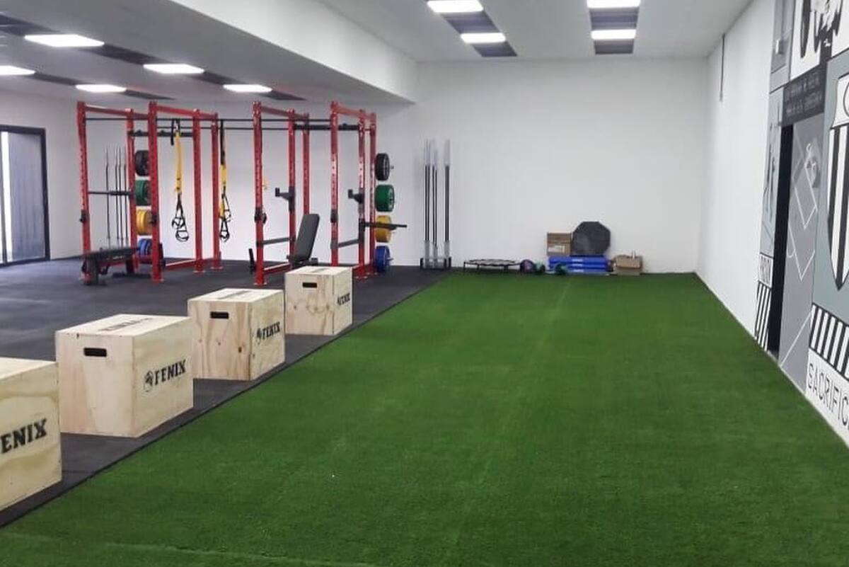 Centro de Entrenamiento y Evolución “Chiqui” Bouzat, Club Atlético Liniers.