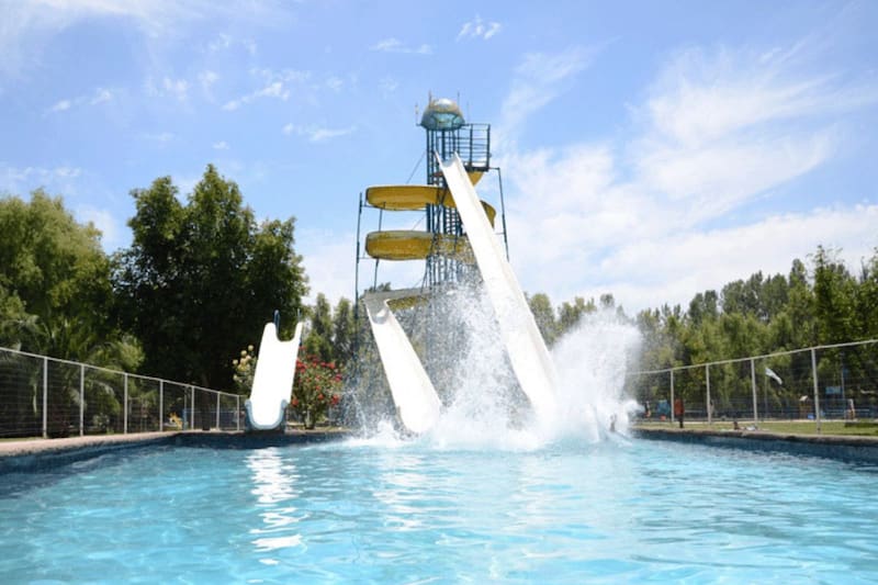 Se ubica en la comuna de Isla de Maipo.
Créditos: Centro Turístico La Herradura.